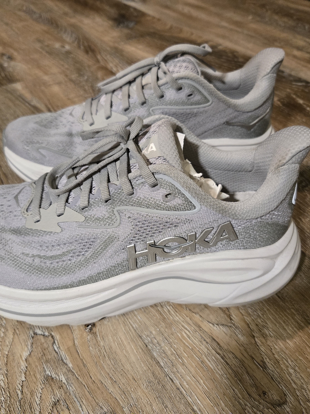 HOKA Women's Clifton 10 Gray Lightweight Running Sneakers